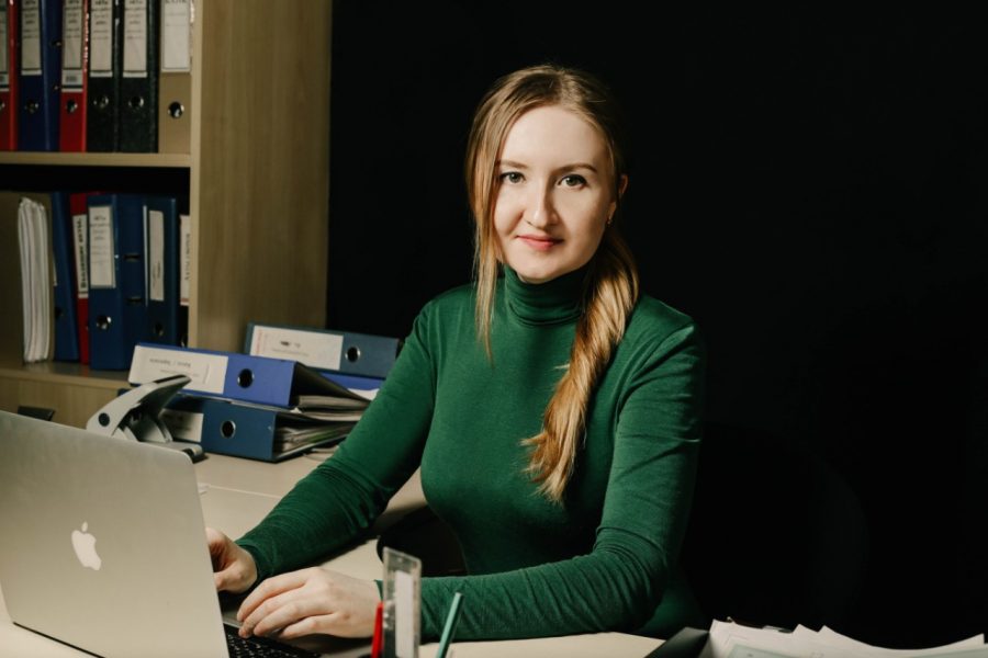 Алина Захарова